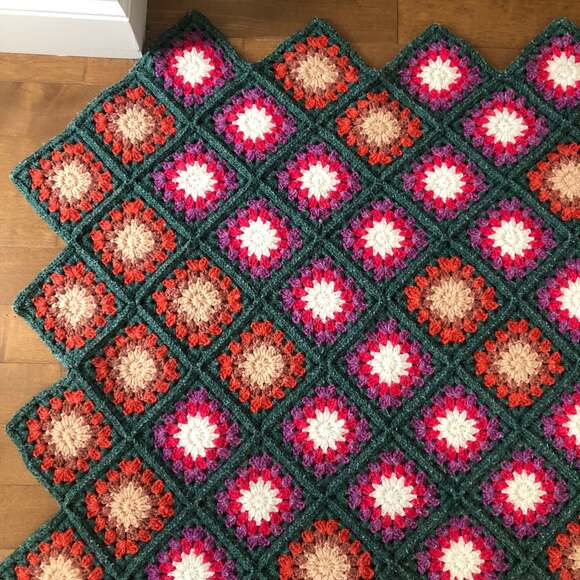 Anerican Vintage Handmade Crochet squares blanket cottage core size 114"x60" - Picture 7 of 12